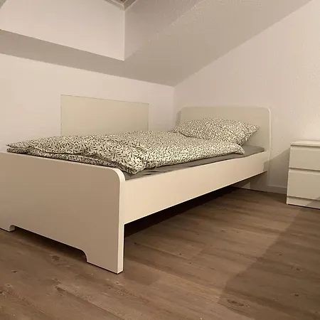 Monteur- Und Ferienunterkunft Mannheim-wallstadt